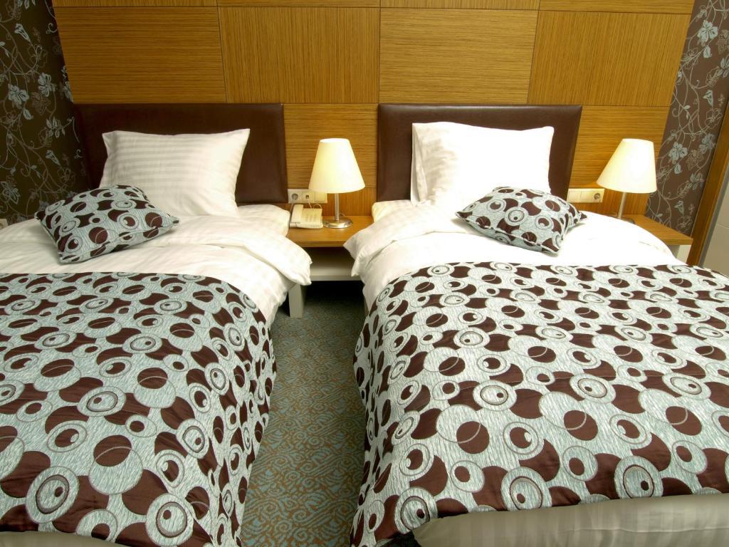 Grand Nur Plaza Hotel Aktau  Værelse billede
