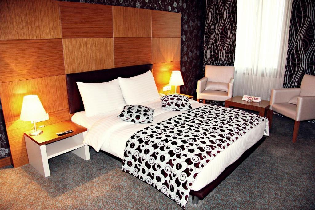 Grand Nur Plaza Hotel Aktau  Værelse billede