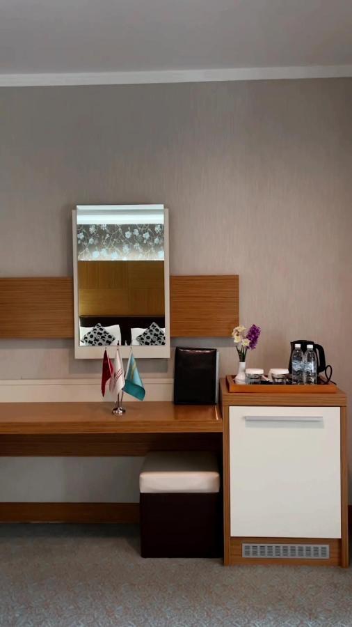 Grand Nur Plaza Hotel Aktau  Eksteriør billede
