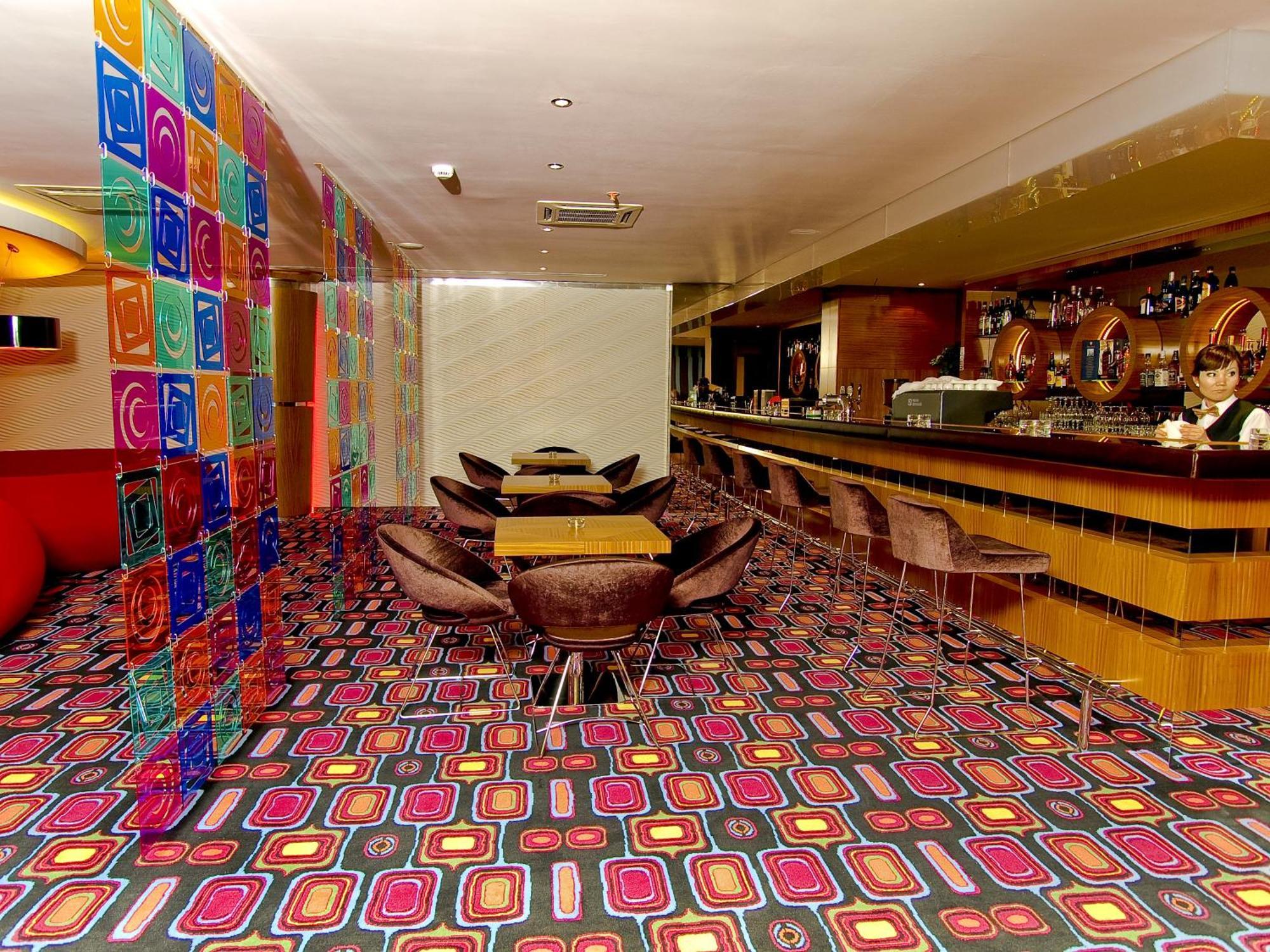 Grand Nur Plaza Hotel Aktau  Eksteriør billede